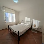 I Giardini Del Castello 5 * Мандаториччо