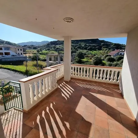 I Giardini Del Castello 5 * مانداتوريتشو