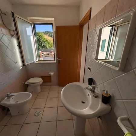 I Giardini Del Castello 5 شقة