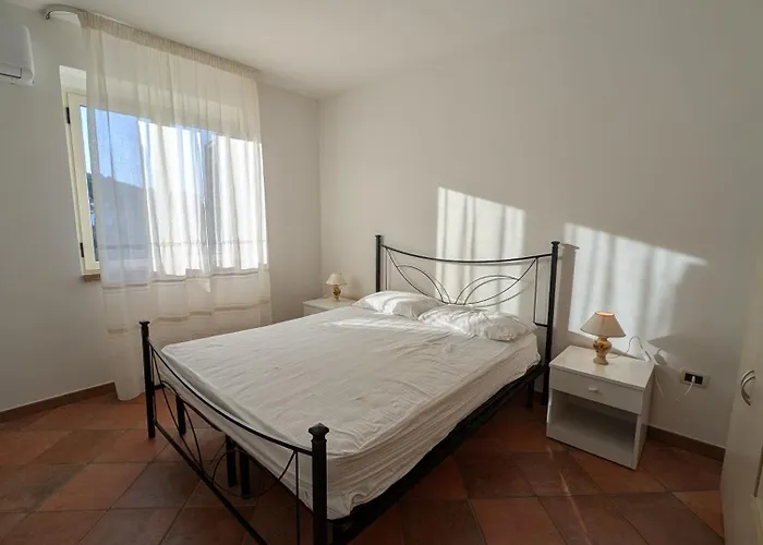 I Giardini Del Castello 5 * מנדטוריצ'ו